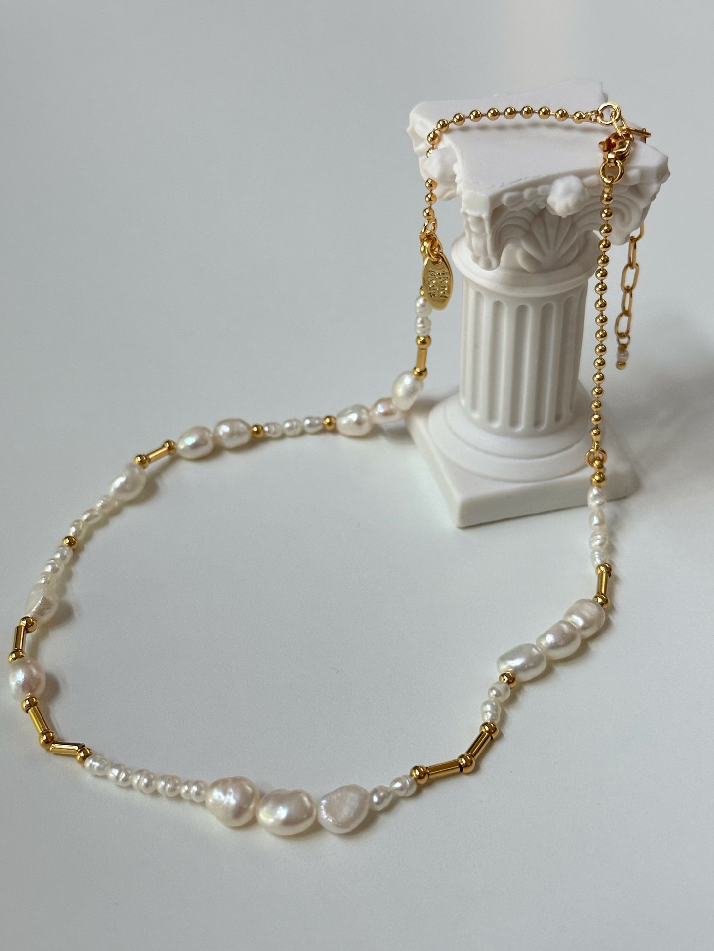 Helmi Natural Pearl Necklace