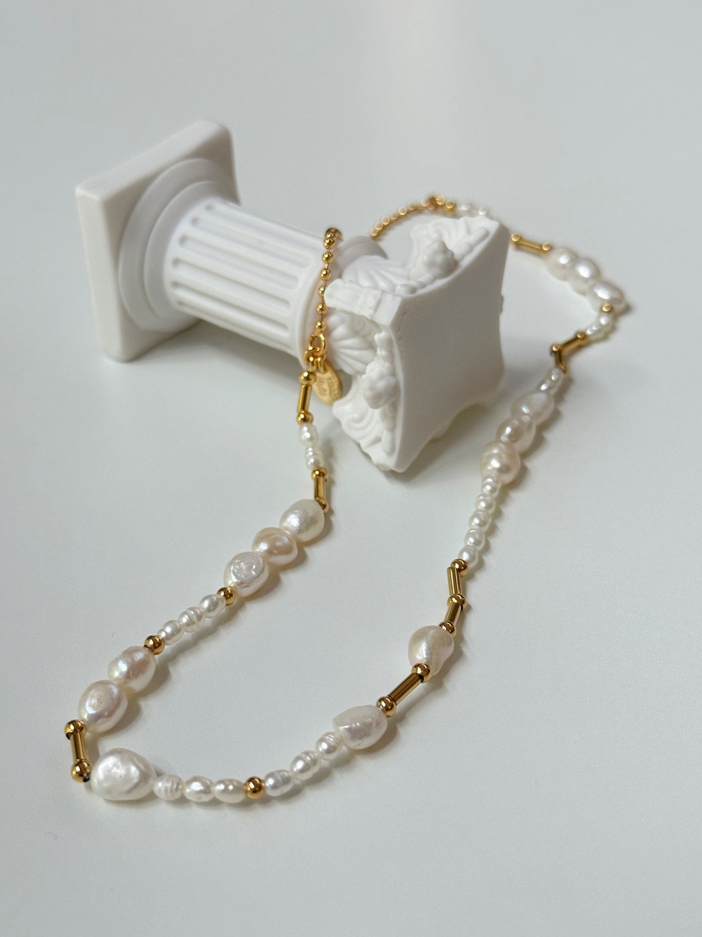 Helmi Natural Pearl Necklace