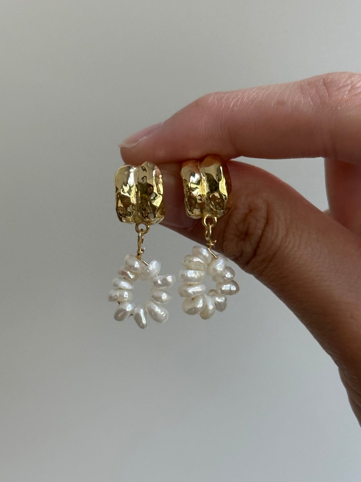 Rae Pearl Drop Earrings