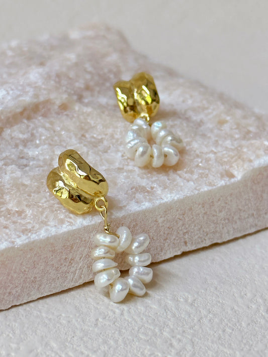 Rae Pearl Drop Earrings